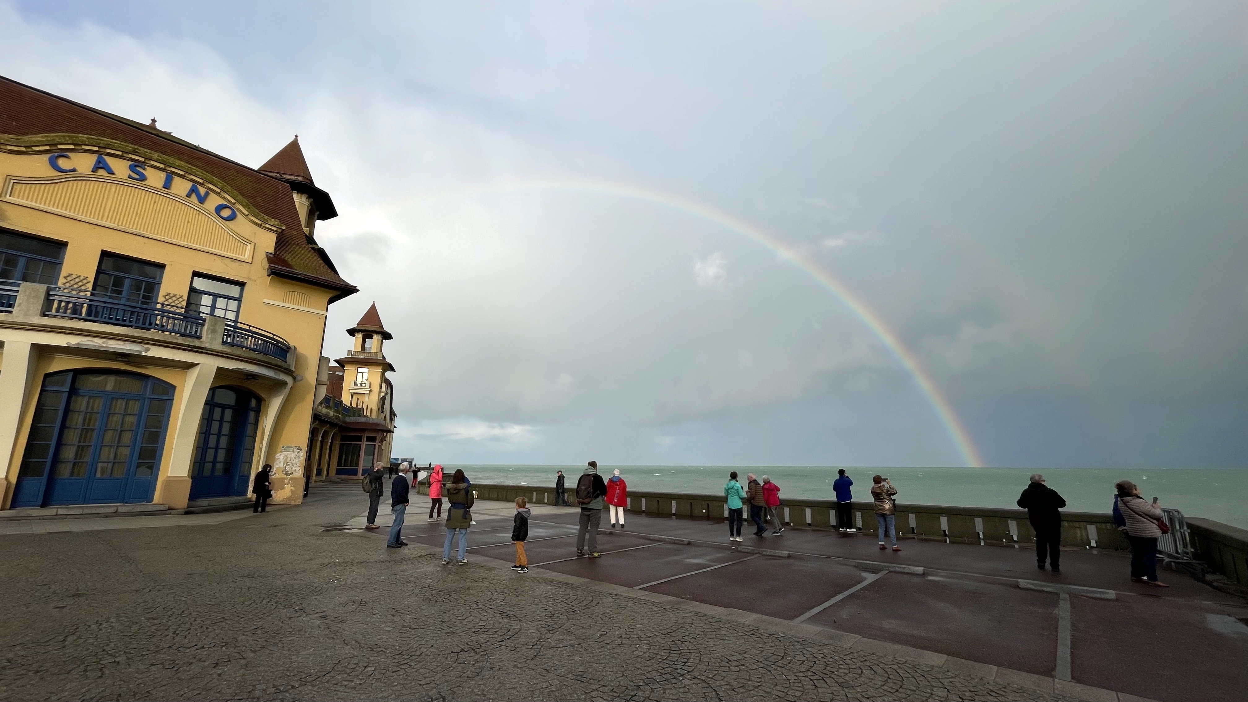 Arc en ciel au casino de Granville